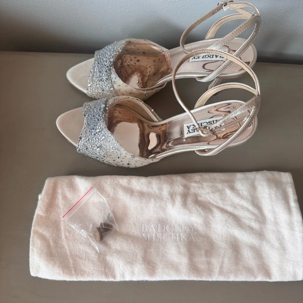 Badgley Mischka Cameryn Crystal Heels Champagne Embellished Organza Size 8 NWT - Picture 9 of 16